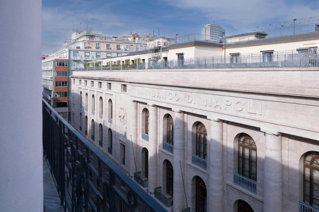 Royal Boutique Napoli Hotell Exteriör bild